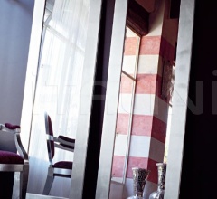 Напольное зеркало Lenia фабрика Tonin Casa