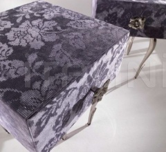 Столик Flower FLOW-05f Столик Flower FLOW-05f фабрика JC Passion