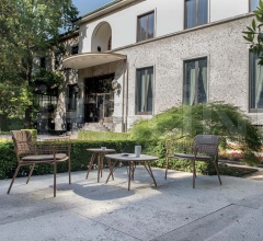 Стул с подлокотниками Lyze 616 Стул с подлокотниками Lyze 616 фабрика Emu