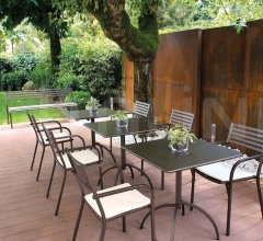 Стул с подлокотниками Segno 267 Стул с подлокотниками Segno 267 фабрика Emu