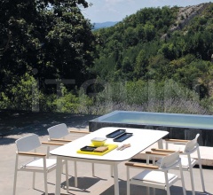 Стул с подлокотниками Shine 248 Стул с подлокотниками Shine 248 фабрика Emu