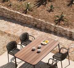 Стул с подлокотниками Yard 501 Стул с подлокотниками Yard 501 фабрика Emu