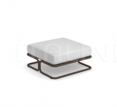 Пуф Marcel 680 Пуф Marcel 680 фабрика Emu