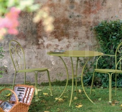 Стол обеденный Pigalle 904 Стол обеденный Pigalle 904 фабрика Emu