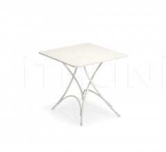 Стол обеденный Pigalle 907 Стол обеденный Pigalle 907 фабрика Emu