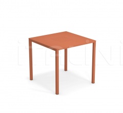 Стол обеденный Urban 096 Стол обеденный Urban 096 фабрика Emu