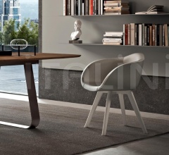 Стул с подлокотниками Piuma Стул с подлокотниками Piuma фабрика EmmeBi