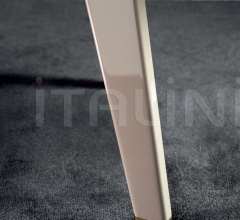 Стол обеденный Fabrice фабрика Dom Edizioni