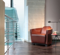 Кресло Hotel фабрика Calia Italia