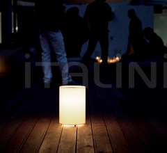 Итальянские Уличные светильники - Напольный светильник LENTA Итальянские Уличные светильники - Напольный светильник LENTA фабрика Davide Groppi
