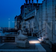 Итальянские Уличные светильники - Напольный светильник SAMPEI OUTDOOR Итальянские Уличные светильники - Напольный светильник SAMPEI OUTDOOR фабрика Davide Groppi