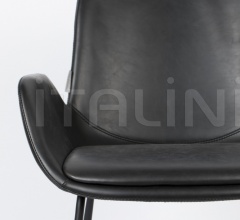 Стул с подлокотниками Brit LL фабрика Zuiver