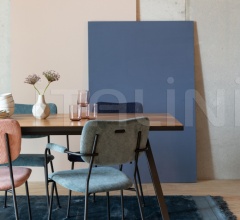 Стул с подлокотниками Benson фабрика Zuiver