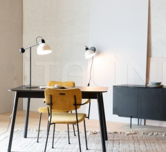 Стул с подлокотниками Benson фабрика Zuiver