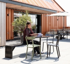 Стул Friday garden фабрика Zuiver