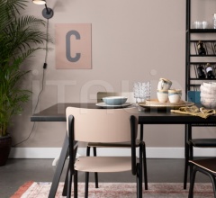 Стул Back To School Matte фабрика Zuiver