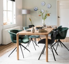 Стул с подлокотниками Mia фабрика Zuiver