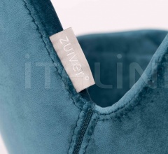 Стул с подлокотниками Brit фабрика Zuiver