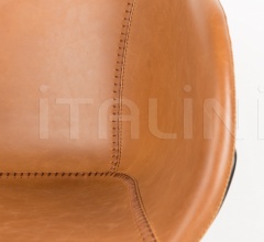 Стул с подлокотниками Feston фабрика Zuiver