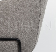 Стул с подлокотниками Feston фабрика Zuiver