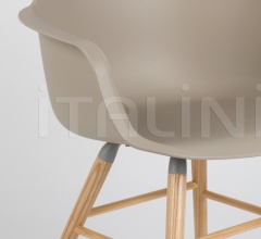 Стул с подлокотниками Albert Kuip фабрика Zuiver