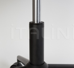 Кресло OMG фабрика Zuiver