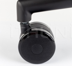 Кресло OMG фабрика Zuiver