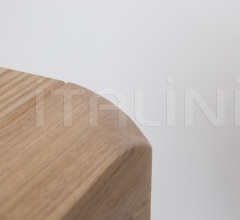 Стол обеденный Storm фабрика Zuiver