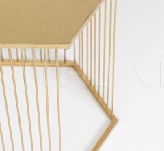 Столик Queenbee фабрика Zuiver