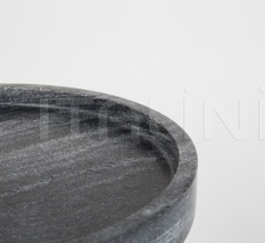 Столик Karrara фабрика Zuiver