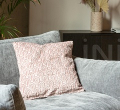 Подушка Beverly фабрика Zuiver