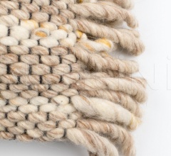 Подушка Frills фабрика Zuiver