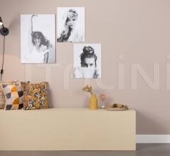 Подушка Frills фабрика Zuiver