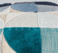 Подушка Club фабрика Zuiver