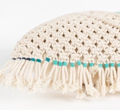 Подушка Evi фабрика Zuiver