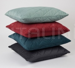 Подушка Diamond фабрика Zuiver