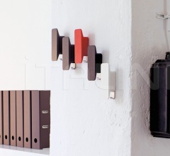 Итальянские Вешалки - Вешалка STROKE Итальянские Вешалки - Вешалка STROKE фабрика Schonbuch