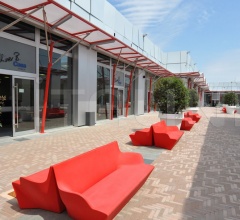 Диван KAMI YON фабрика Slide