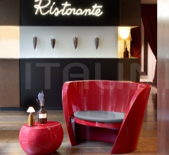 Столик BLOS LOW TABLE фабрика Slide