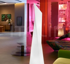 Итальянские Уличные светильники - Напольный светильник MANHATTAN фабрика Slide