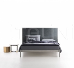 Столик Aston Столик Aston фабрика Ivano Redaelli