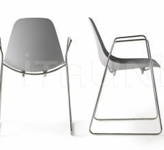 Стул с подлокотниками Mammamia Sled Стул с подлокотниками Mammamia Sled фабрика Opinion Ciatti