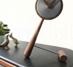 Итальянские Предметы интерьера - Часы MINI PUNTERO фабрика Nomon