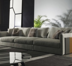 Столик Bigli фабрика Meroni & Colzani