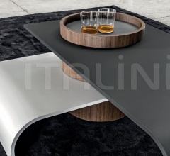 Столик Etna фабрика Meroni & Colzani