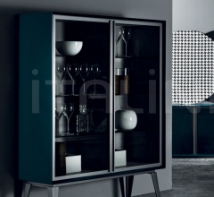 Витрина Bagutta Glass Витрина Bagutta Glass фабрика Meroni & Colzani