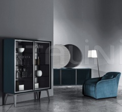 Витрина Bagutta Glass Витрина Bagutta Glass фабрика Meroni & Colzani