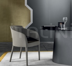 Стул с подлокотниками Alicudi Стул с подлокотниками Alicudi фабрика Meroni & Colzani