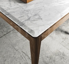 Стол обеденный Doge Стол обеденный Doge фабрика Meroni & Colzani