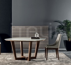 Стол обеденный Naviglio Стол обеденный Naviglio фабрика Meroni & Colzani